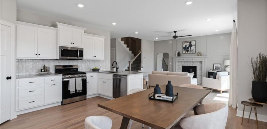 Homes for Sale in Smithville, MO 64089 | 407  Sixth Street