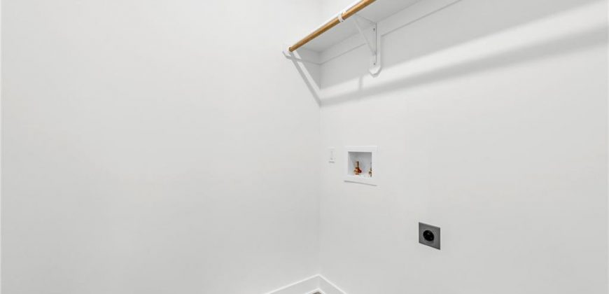 Homes for Sale in Smithville, MO 64089 | 502  Seventh Street