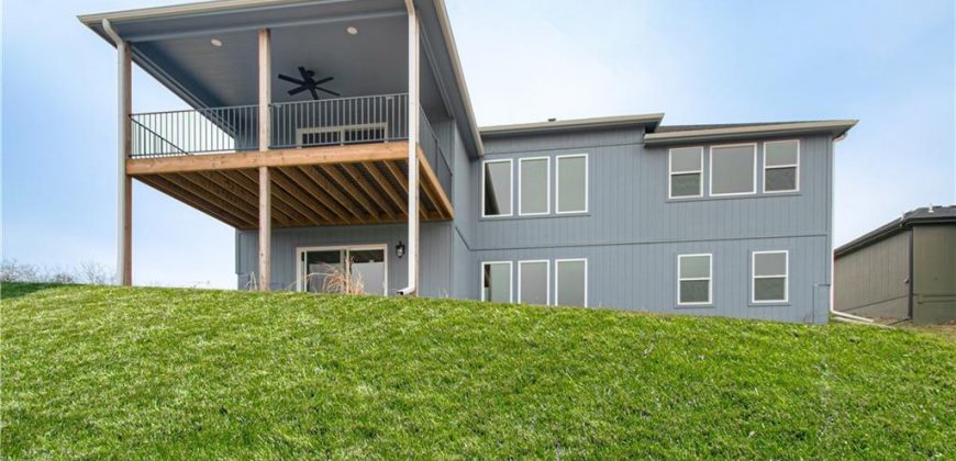 Homes for Sale in Kearney, MO 64060 | 2318  Larkspur Lane