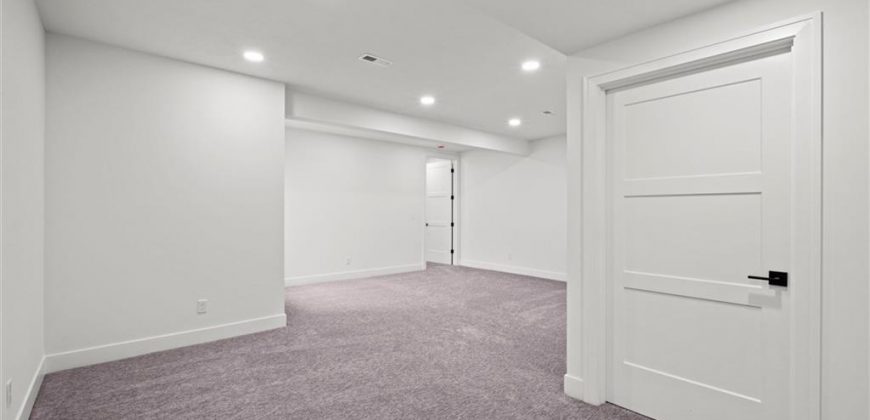 Homes for Sale in Kansas City, MO 64154 | 2614 NW 84th Terrace