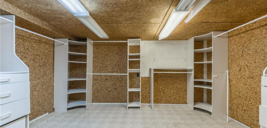 Homes for Sale in Kansas City, MO 64154 | 8605 N Beaman Avenue