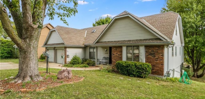 Homes for Sale in Kansas City, MO 64154 | 8605 N Beaman Avenue