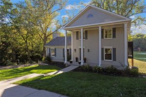 900--Wildbriar-Drive-mls-2574133-image-1