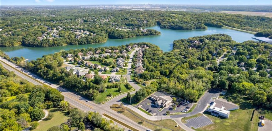 Homes for Sale in Parkville, MO 64152 | 6717 NW Lawson Lane