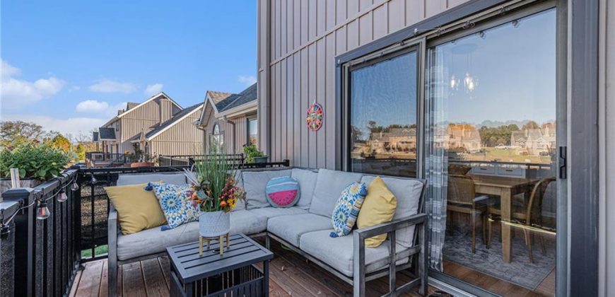 Homes for Sale in Smithville, MO 64089 | 233  Stonebridge Lane