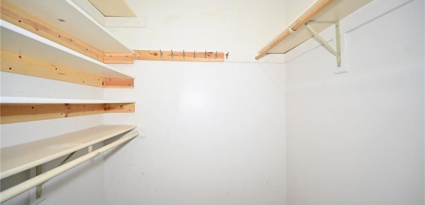 Homes for Sale in Kansas City, MO 64151 | 8229 NW Barrybrooke Court