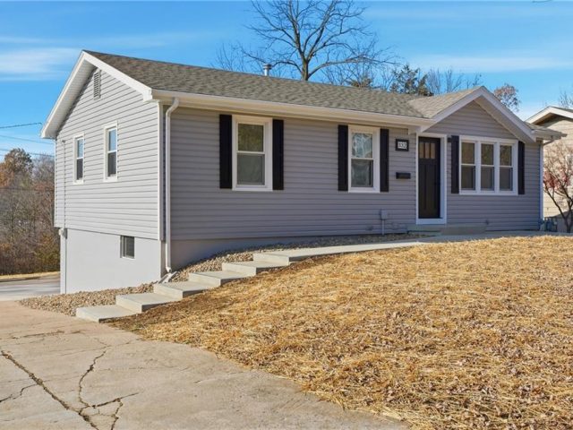 Homes for Sale in Excelsior Springs, MO 64024 | 332  Woods Avenue