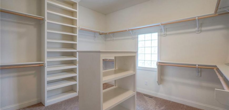 Homes for Sale in Kansas City, MO 64157 | 10502 N Willow Avenue