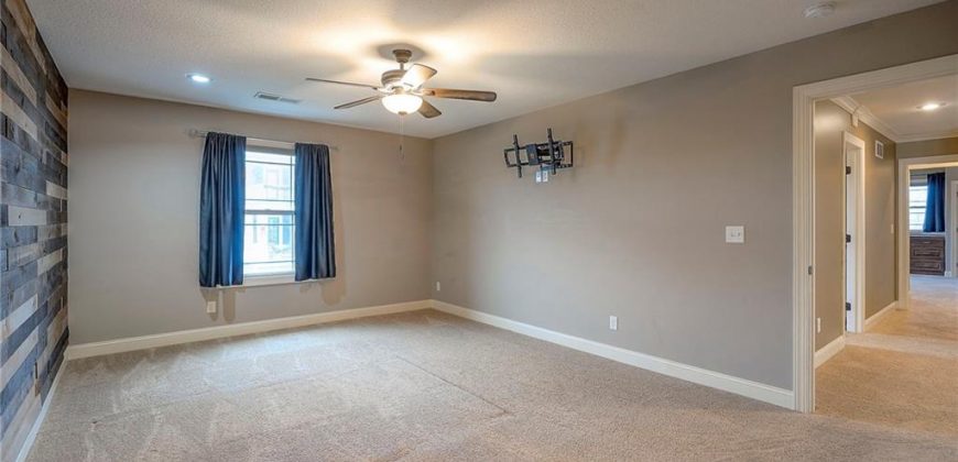 Homes for Sale in Kansas City, MO 64157 | 10502 N Willow Avenue