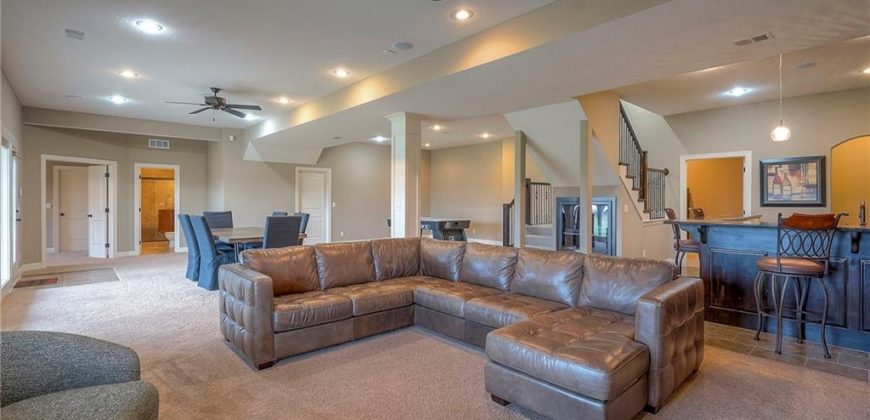 Homes for Sale in Kansas City, MO 64157 | 10502 N Willow Avenue