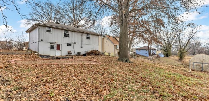 Homes for Sale in Kansas City, MO 64119 | 5016 N Bellaire Avenue