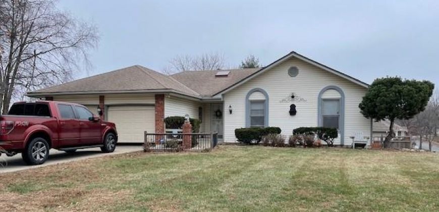 Homes for Sale in Kansas City, MO 64118 | 7801 N Garfield Avenue