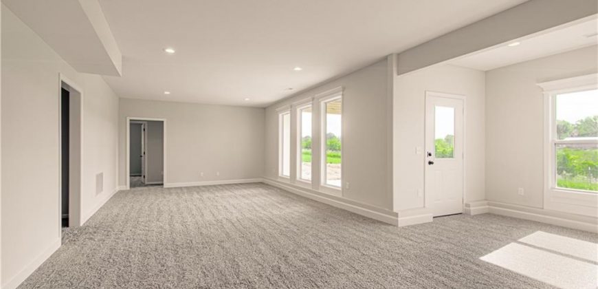 Homes for Sale in Kansas City, MO 64156 | 4806 NE 105th Street