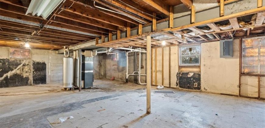 Homes for Sale in Kansas City, MO 64119 | 225 E Whittier Street