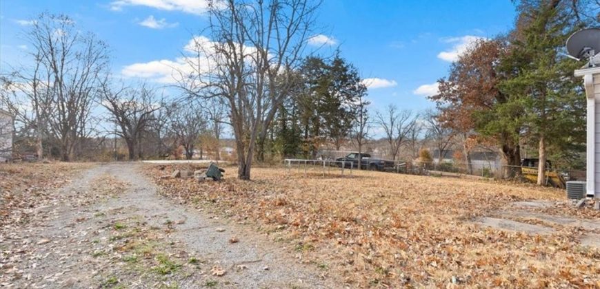 Homes for Sale in Kansas City, MO 64119 | 225 E Whittier Street