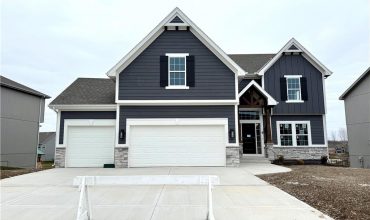 Homes for Sale in Kansas City, MO 64156 | 11803 N Bellaire Avenue