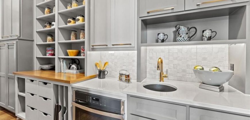 Homes for Sale in Kansas City, MO 64151 | 6101 NW 58th Street