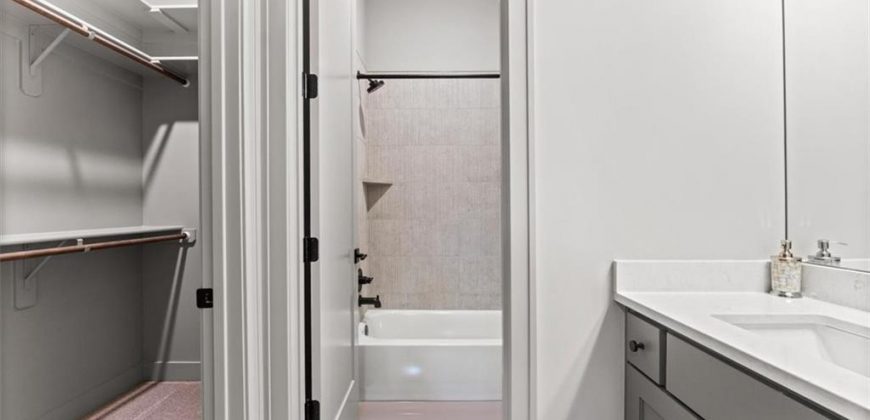 Homes for Sale in Kansas City, MO 64151 | 6101 NW 58th Street