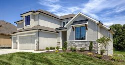 Homes for Sale in Parkville, MO 64152 | 13504  Terrace Park Drive