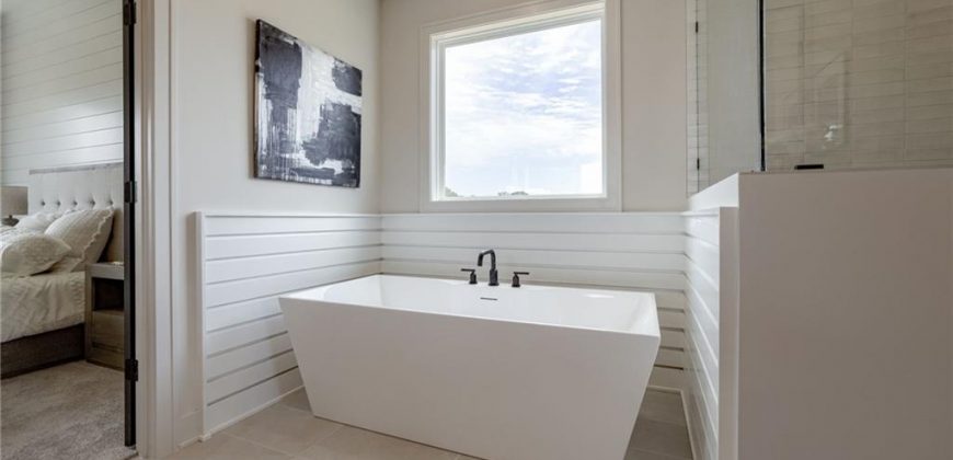 Homes for Sale in Parkville, MO 64152 | 13504  Terrace Park Drive