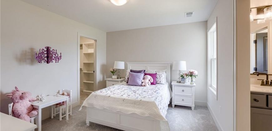 Homes for Sale in Parkville, MO 64152 | 13504  Terrace Park Drive