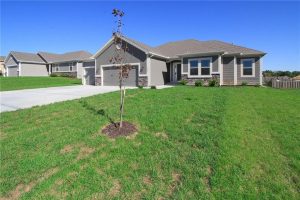 3712-NE-90th-Street-mls-2556523-image-1