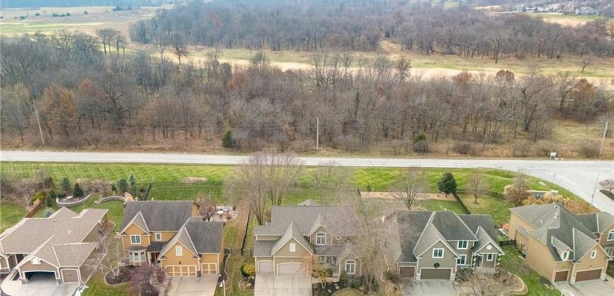 Homes for Sale in Kansas City, MO 64154 | 5619 NW 108TH Terrace