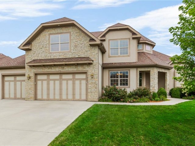 Homes for Sale in Riverside, MO 64150 | 4443  Sienna Ridge