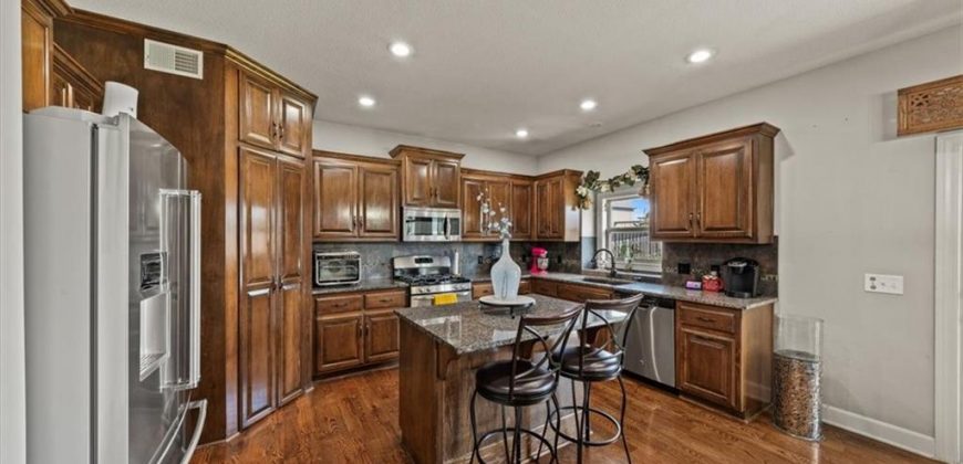 Homes for Sale in Kansas City, MO 64154 | 5700 NW 92nd Terrace