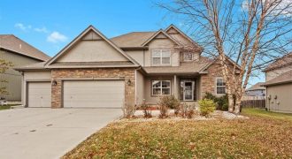Homes for Sale in Kansas City, MO 64154 | 5700 NW 92nd Terrace