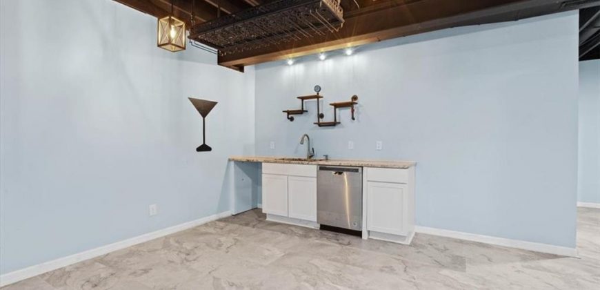 Homes for Sale in Kansas City, MO 64154 | 5700 NW 92nd Terrace