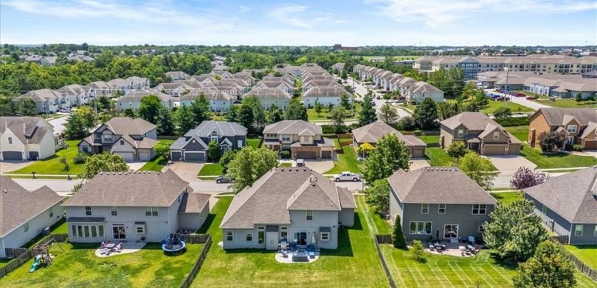 Homes for Sale in Kansas City, MO 64154 | 5700 NW 92nd Terrace