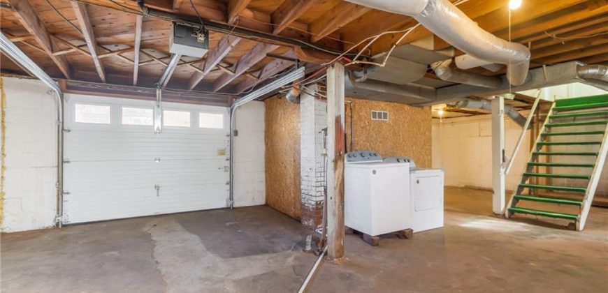 Homes for Sale in Kansas City, MO 64117 | 4013 NE Chaumiere Road