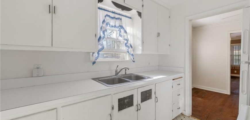 Homes for Sale in Kansas City, MO 64117 | 4013 NE Chaumiere Road