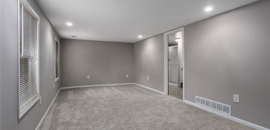 Homes for Sale in Kansas City, MO 64119 | 5876 N Oakley Avenue