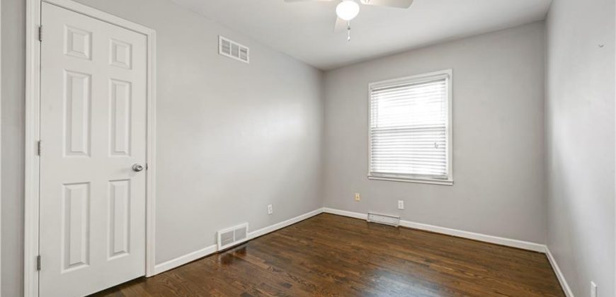 Homes for Sale in Kansas City, MO 64116 | 657 NE Russell Road