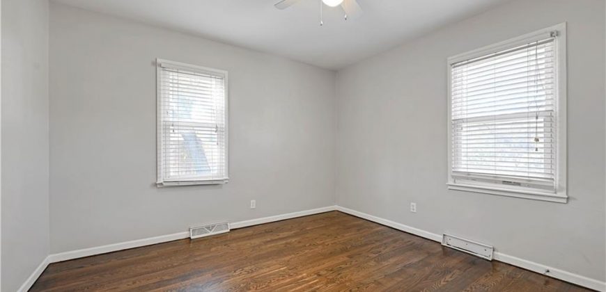 Homes for Sale in Kansas City, MO 64116 | 657 NE Russell Road