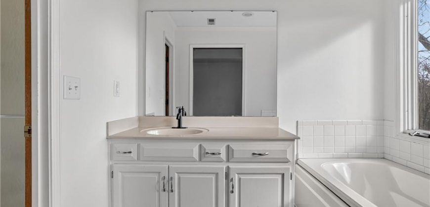 Homes for Sale in Kansas City, MO 64151 | 6305 NW 82nd Court