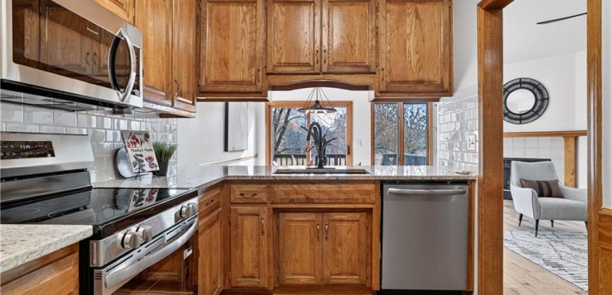 Homes for Sale in Kansas City, MO 64151 | 6305 NW 82nd Court