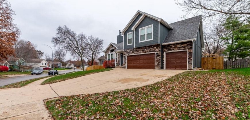 Homes for Sale in Kansas City, MO 64155 | 10135 N Tracy Avenue