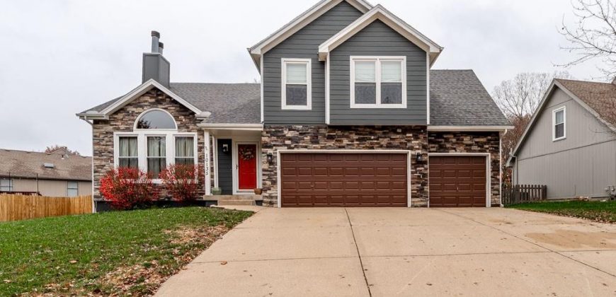 Homes for Sale in Kansas City, MO 64155 | 10135 N Tracy Avenue