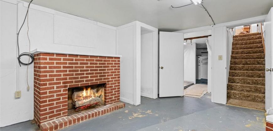 Homes for Sale in Liberty, MO 64068 | 336  Georgia Court