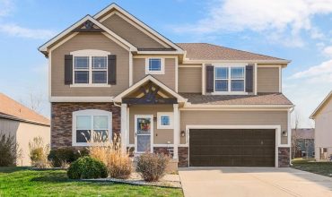 Homes for Sale in Kansas City, MO 64157 | 10115 N McKinley Avenue