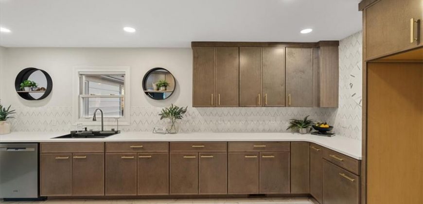 Homes for Sale in Kansas City, MO 64116 | 134 NE 47th Street