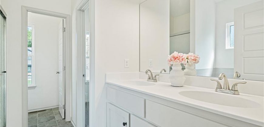 Homes for Sale in Liberty, MO 64068 | 1022  Jasmine Drive