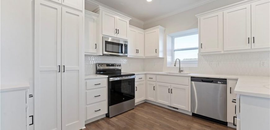 Homes for Sale in Kansas City, MO 64156 | 11803 N Bellaire Avenue