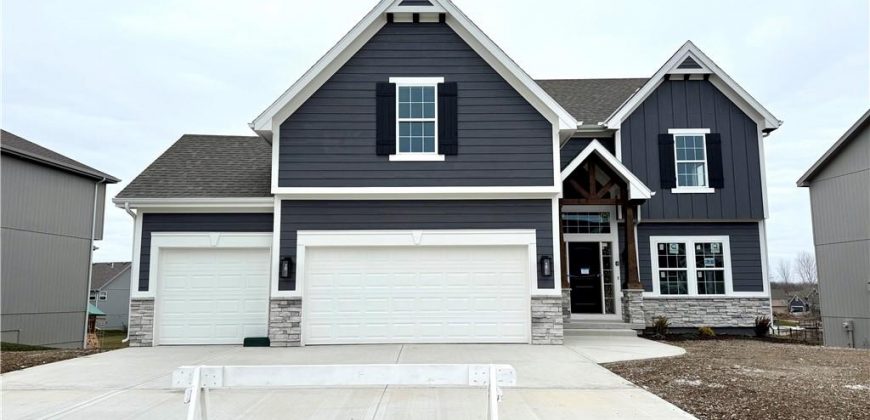 Homes for Sale in Kansas City, MO 64156 | 11803 N Bellaire Avenue