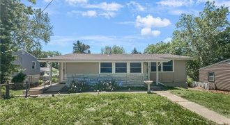 Homes for Sale in Kansas City, MO 64117 | 2939 NE Jewett Street