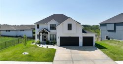 Homes for Sale in Parkville, MO 64152 | 13785 NW 71st Street