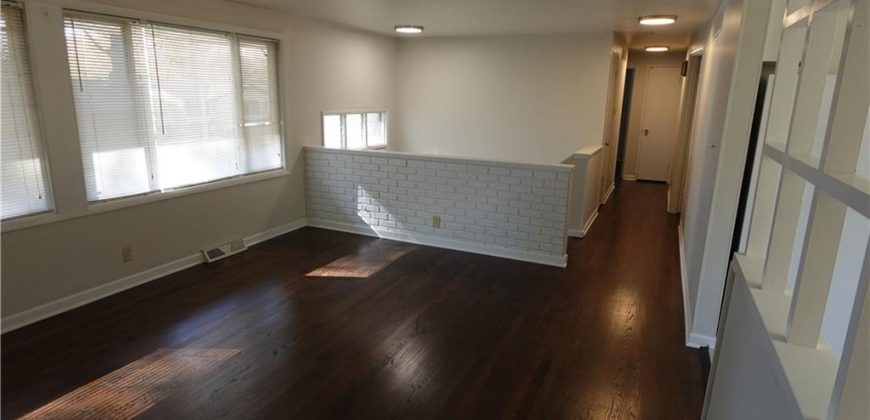 Homes for Sale in Kansas City, MO 64152 | 6922 NW 77th Terrace